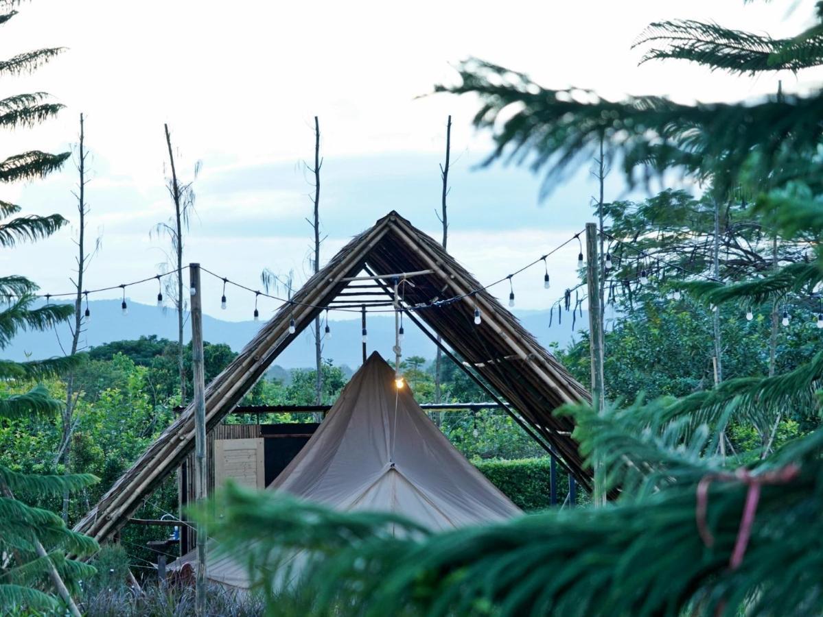 Yellowstone Camps Resort Khao Yai Pak Chong Esterno foto